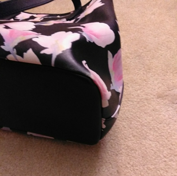 Kenneth Cole Reaction - Picture 7 of 7